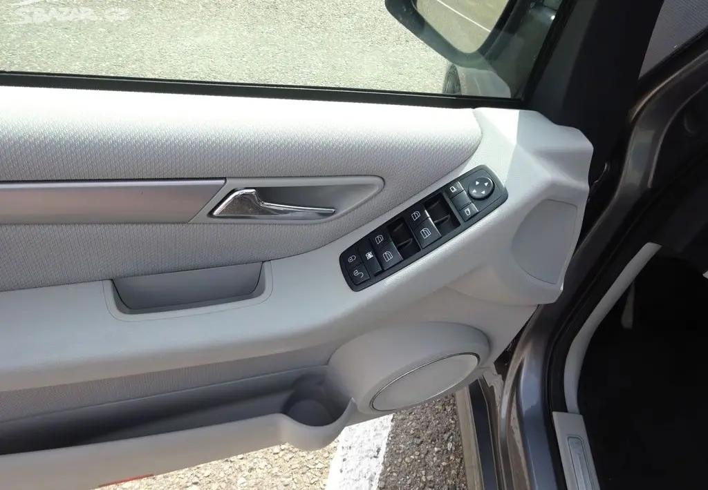 Mercedes-Benz Třídy B, 180 CDI (80 KW)r.v.-2010 ČR - fotka 6