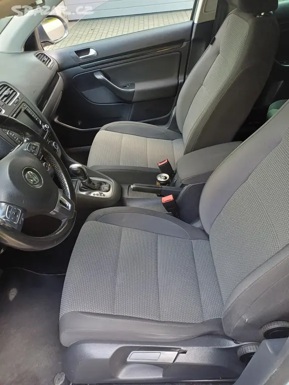 Prodám VW Golf 6 1.4 TSI v pěkném stavu nová STK - fotka 5