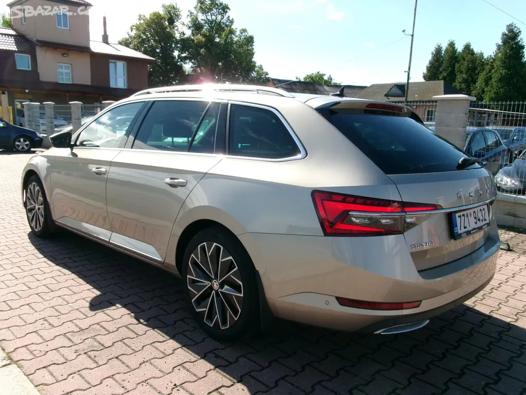 Škoda Superb, 2,0TDI L&K 4x4 DSG ACC MATRIX - fotka 5