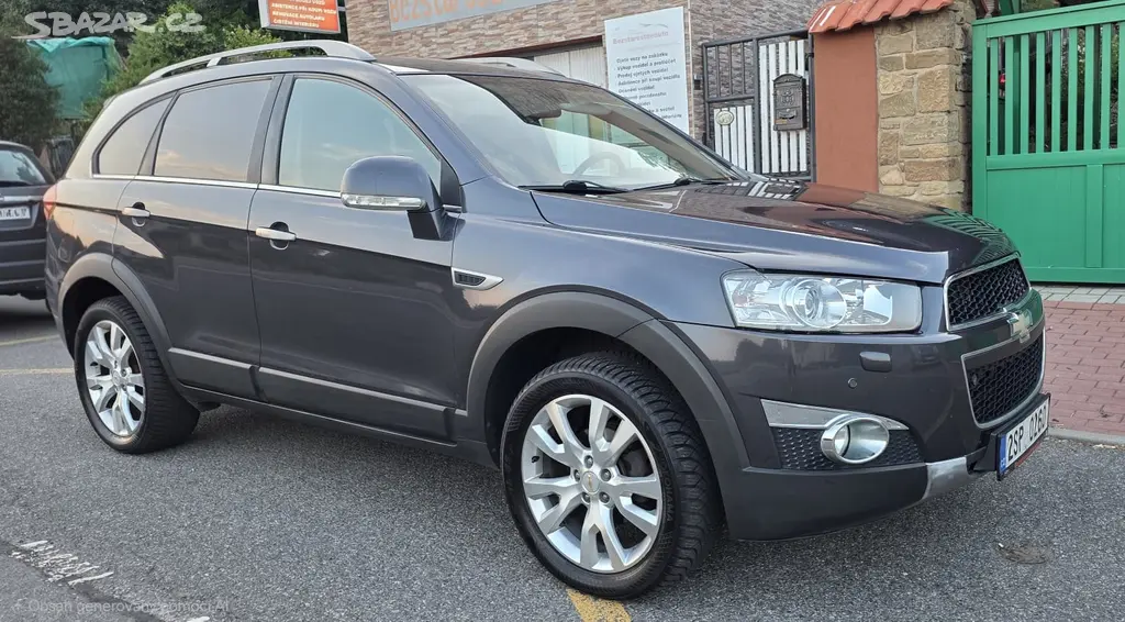 Captiva 2.2 VCD 4x4,sedmimístné, ČR, po servisu - fotka 2