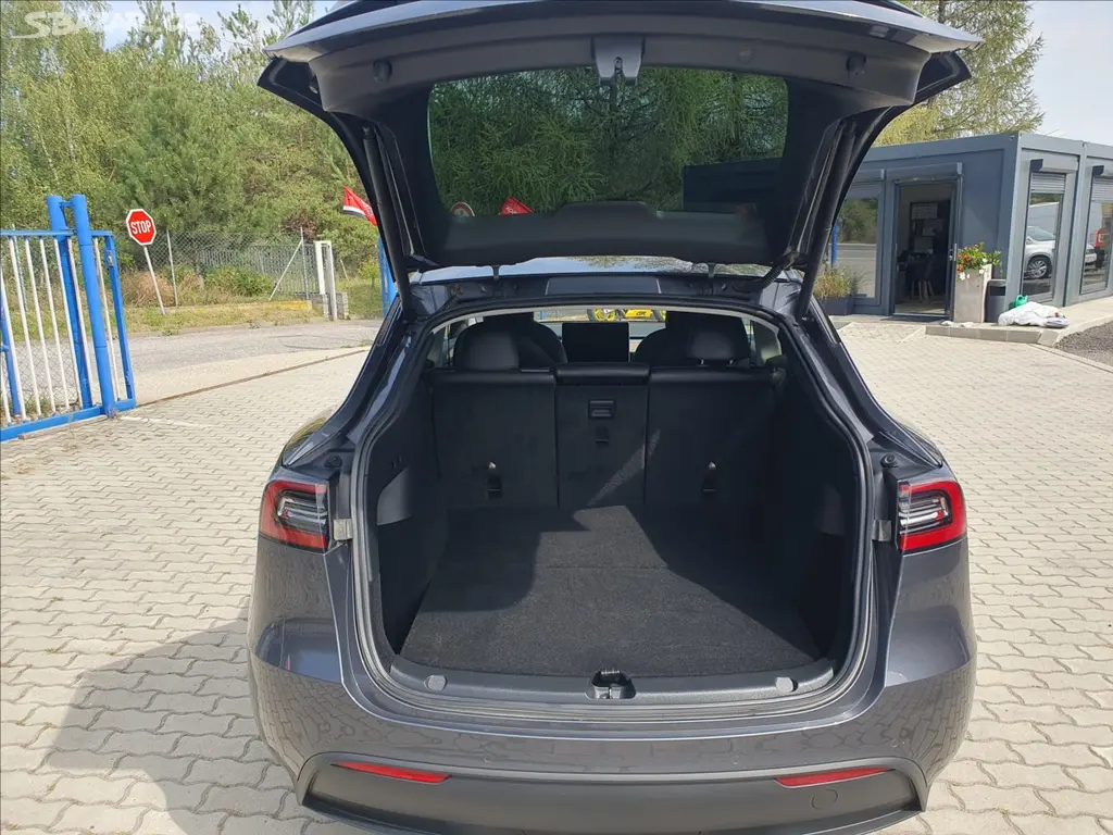 Tesla Model Y, Tesla Model Y, AWD č.3. - fotka 6
