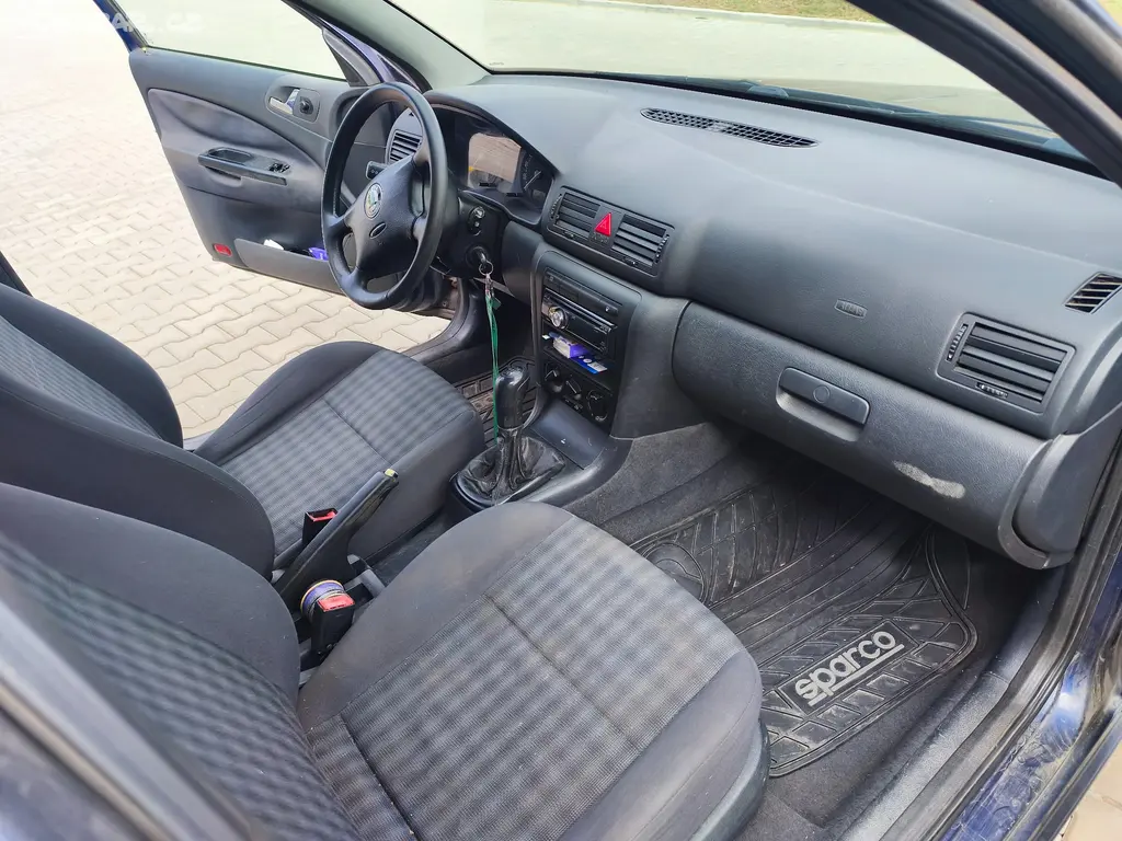 Škoda Octavia combi tour 1.9tdi - fotka 5