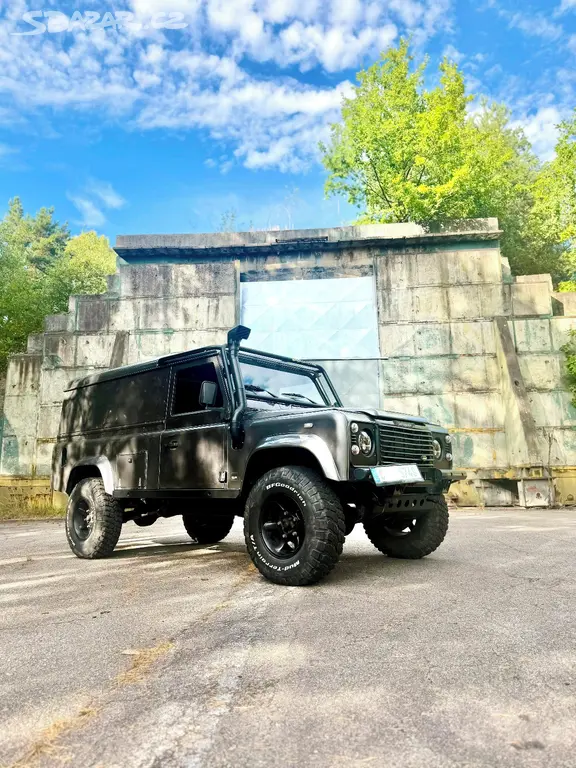 Land Rover Defender 110 Hard Top Td5