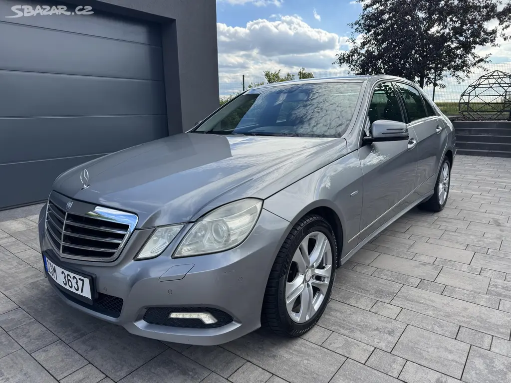 Mercedes-Benz Třídy E, E 250 CDI, Avangarde, Kamera