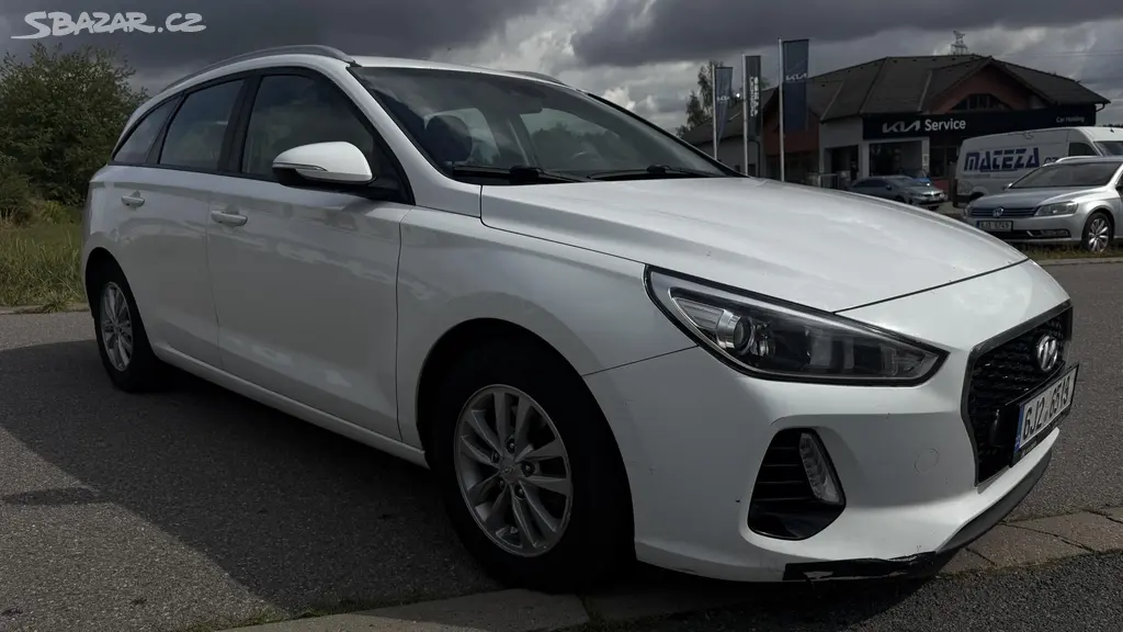 Hyundai i30, 1.6 CRDI 81KW - fotka 4
