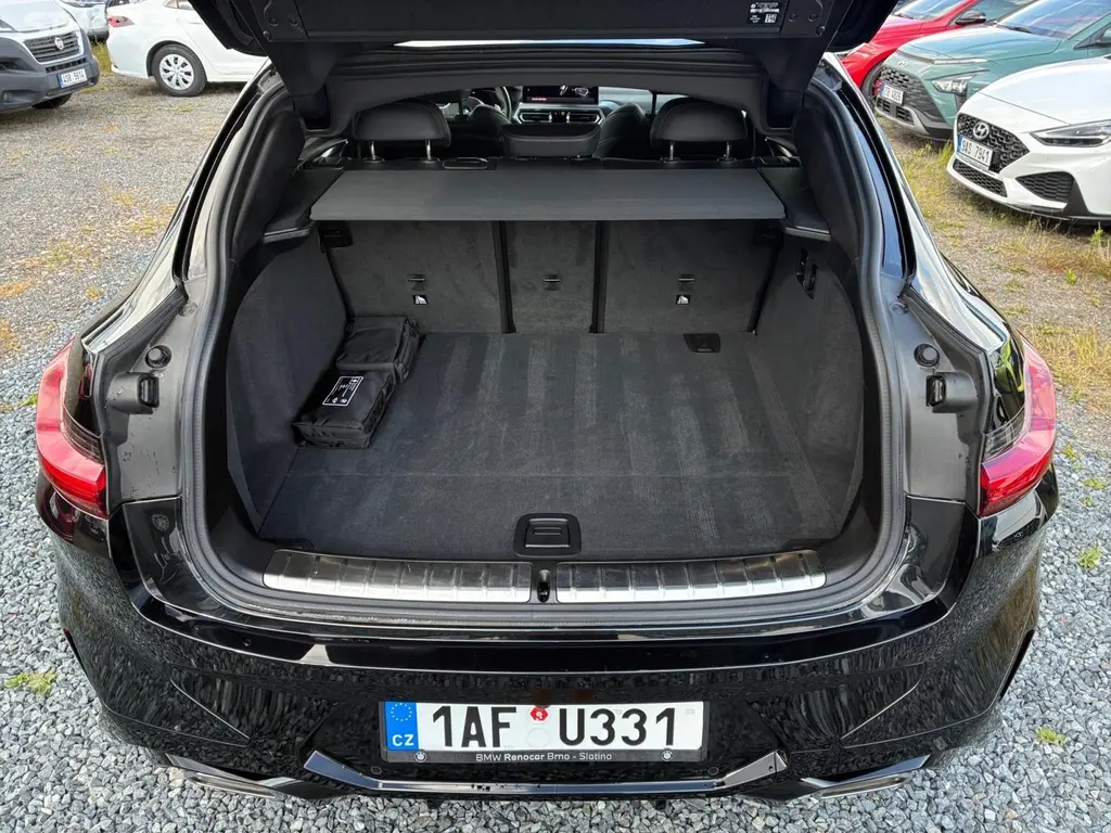 BMW X4, xDRIVE 20d 140kW 4x4 CZ DPH - fotka 6
