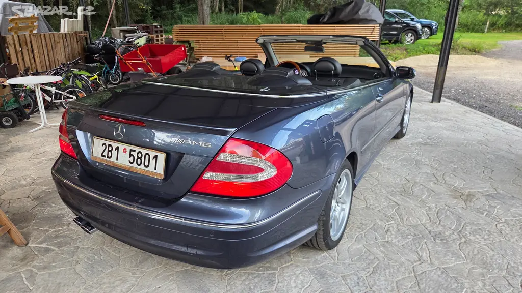 Mercedes Benz CLK AMG cabrio 95tkn V6 - fotka 4