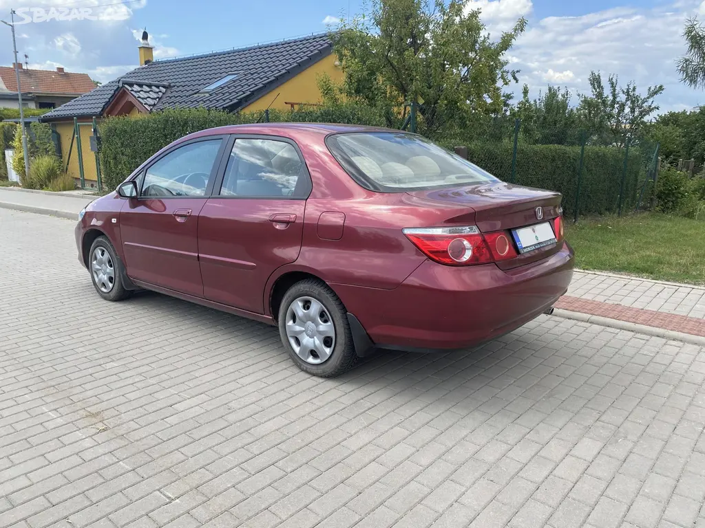 Honda City 1.3 I-DSI 61kW 2006, 130 246 Km - fotka 5