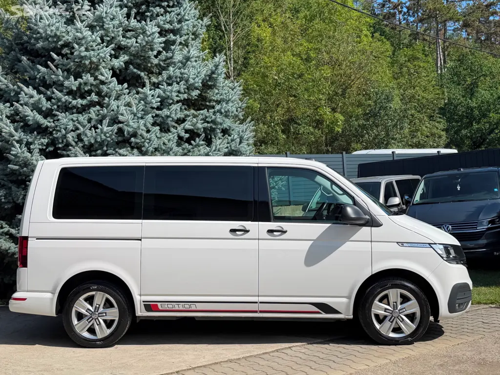 VW Multivan T6.1 4x4 110kw MR2022 4Motion tažné - fotka 2