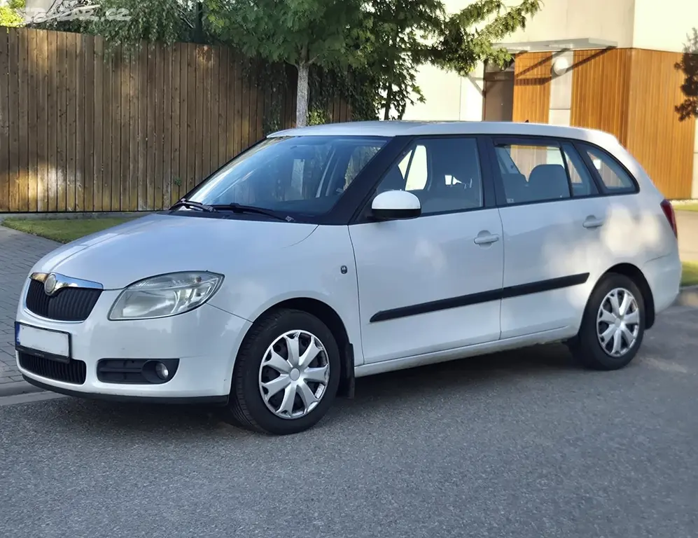 Škoda Fabia II Combi 1.4 16V (klima)