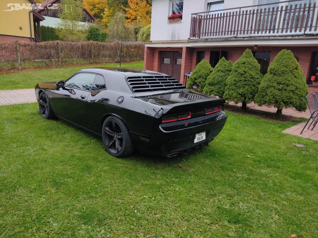DODGE CHALLENGER 3,6 - fotka 3