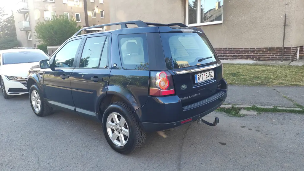 Land Rover Freelander 2. 2.2 TD4, 4x4 AWD Facelift - fotka 4