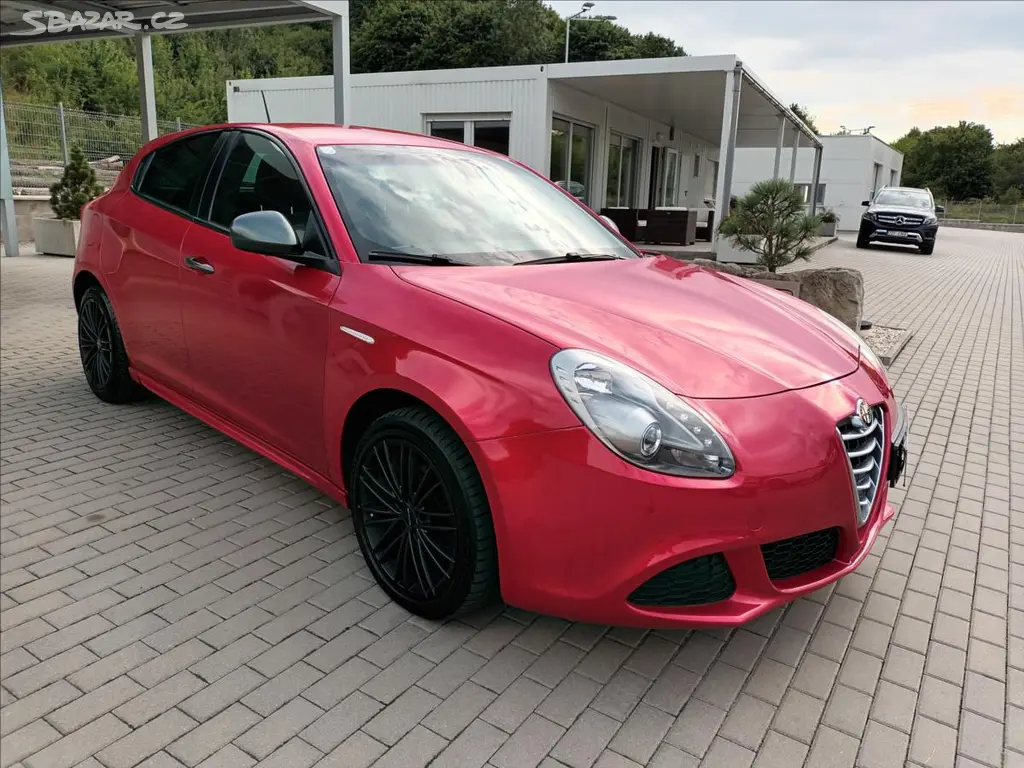 Alfa Romeo Giulietta, 1,6 1.6 JTD,77KW,SPRINT,TAŽNÉ, - fotka 3