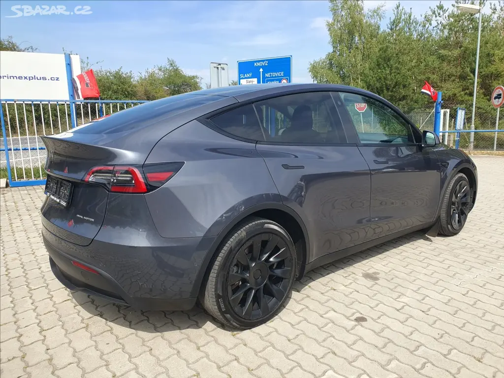 Tesla Model Y, Tesla Model Y, AWD č.3. - fotka 4