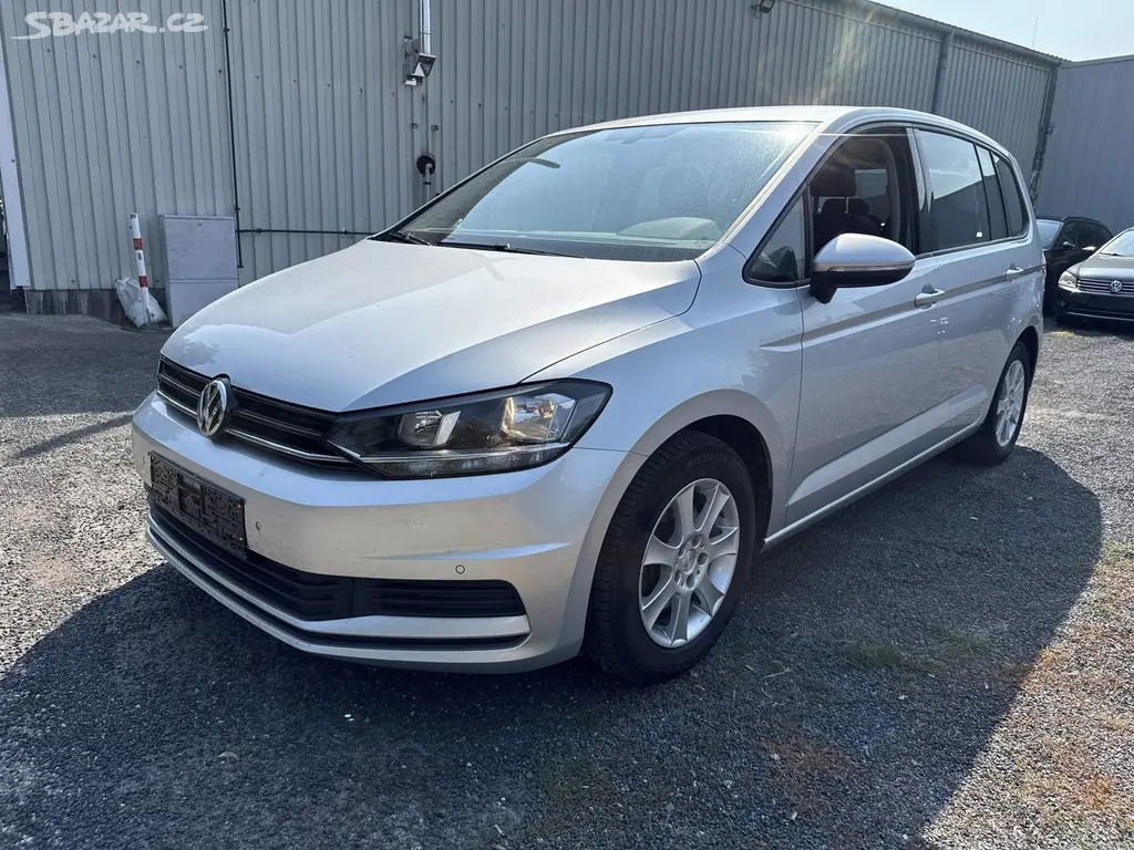 Volkswagen Touran, 1.2Tsi 81KW 7-MÍST TAŽNÉ ŘEMEN - fotka 6