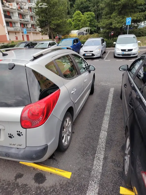Peugeot 207sw - fotka 2