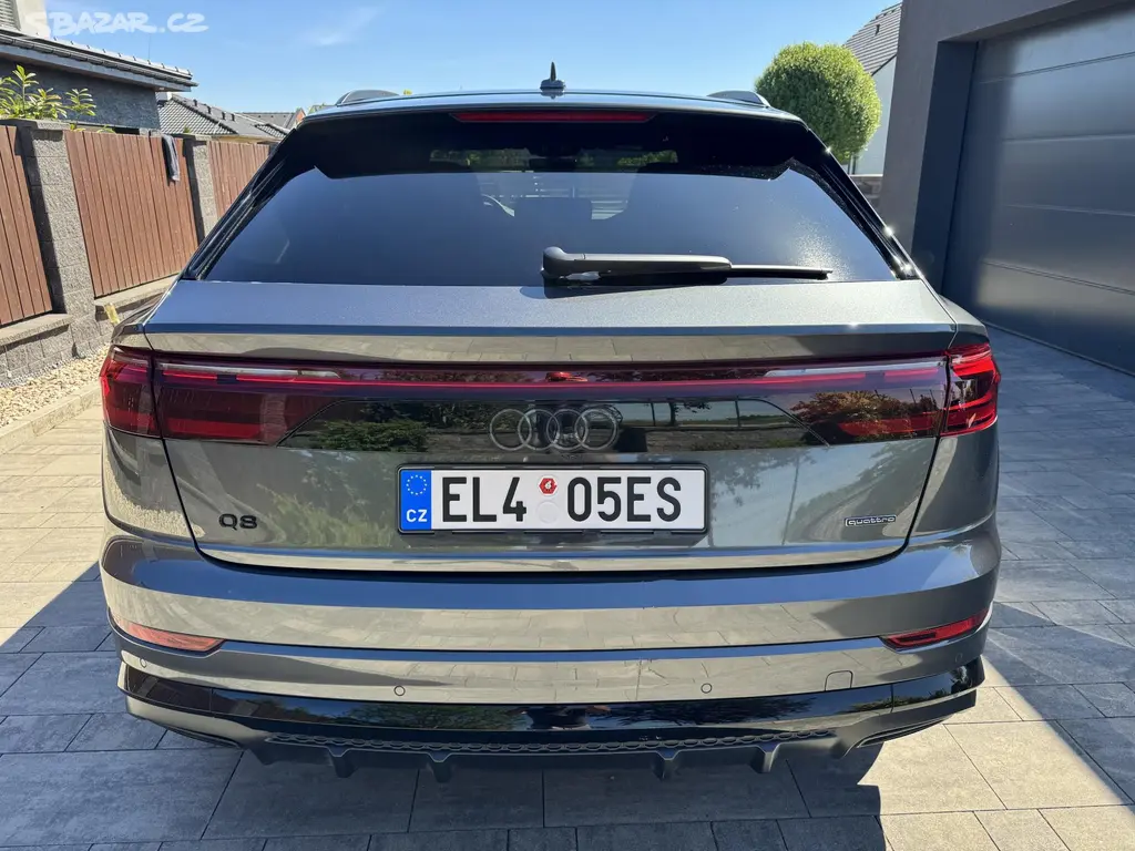 Audi Q8, 60TFSI e QUATTRO, B&O, Tažné - fotka 4