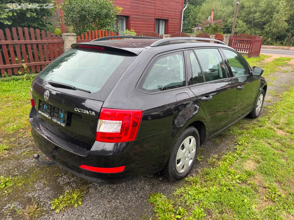 Škoda Octavia 3 com 1.2 TSi 77 kw tažné, nová STK - fotka 4
