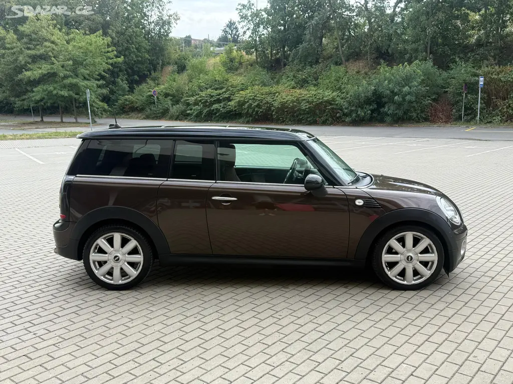 Mini Clubman, 1.6D, 80kw Automat - fotka 6