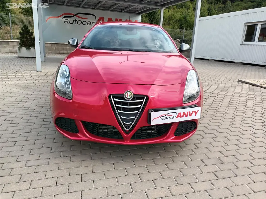Alfa Romeo Giulietta, 1,6 1.6 JTD,77KW,SPRINT,TAŽNÉ, - fotka 2