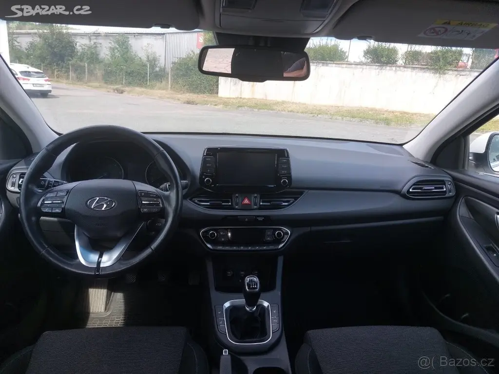Hyundai i30 1,6 CRDi 85 kW, 2020, nafta - fotka 3