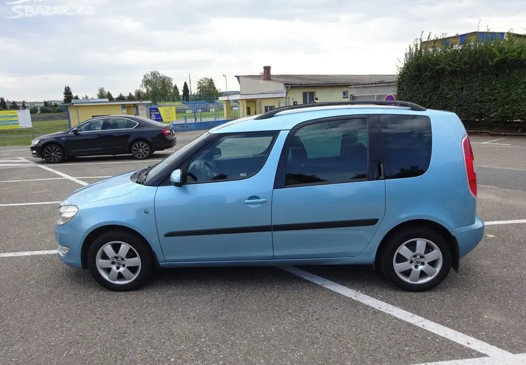 Škoda Roomster 1.2 TSI r.v.2011 (63 kw) servis ČR - fotka 2