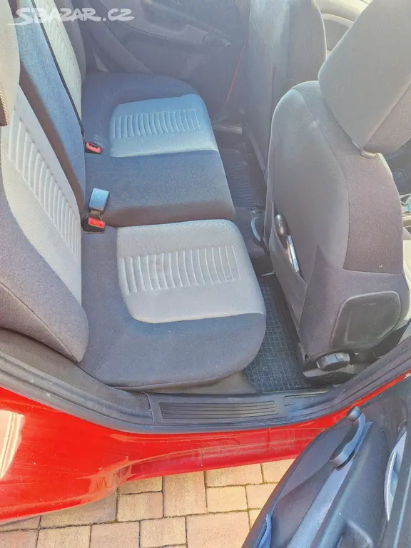 FIAT Grande Punto 1,2i rv 6/2007 5 dvéř. nové v ČR - fotka 6