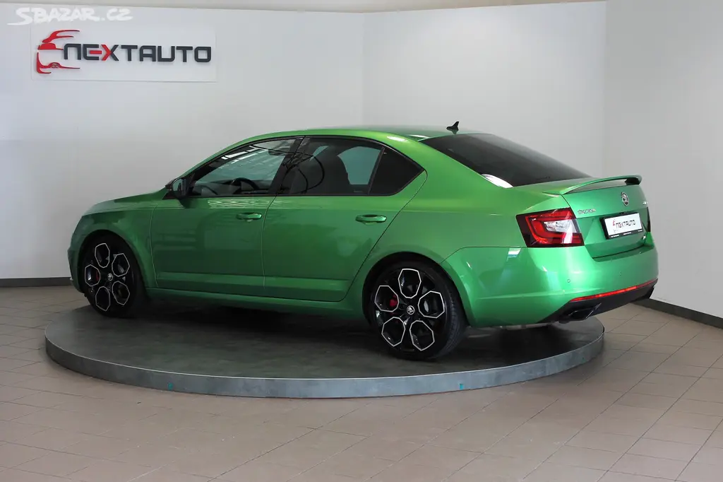 Škoda Octavia, 2.0 TSI 180kW DSG RS CHALLENGE - fotka 3