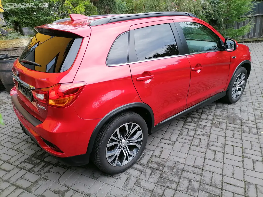 Mitsubishi ASX 1.6i86kwKamXenonTažnýJenSMitWebasto - fotka 5