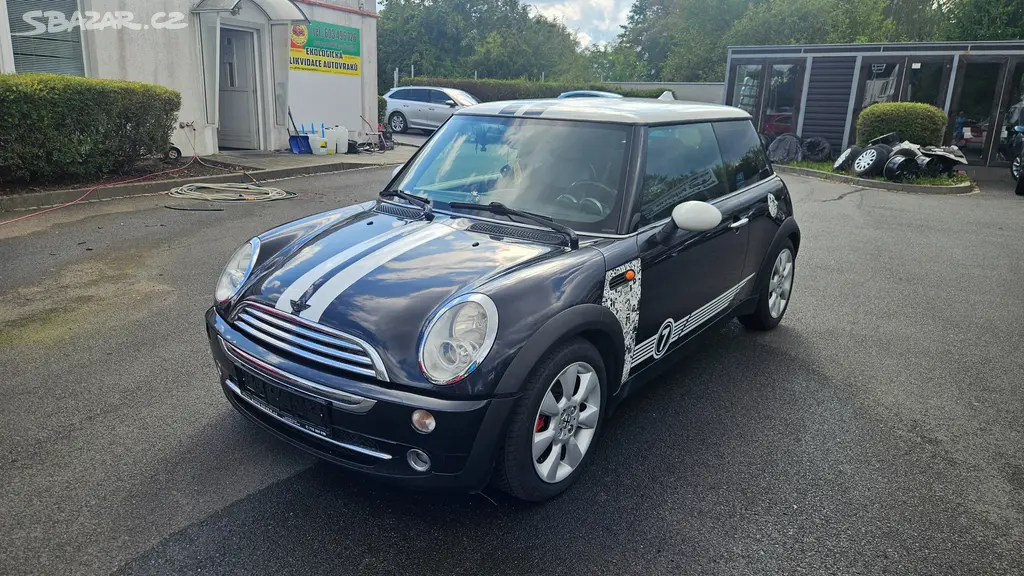 Mini Cooper 1,6i - fotka 2