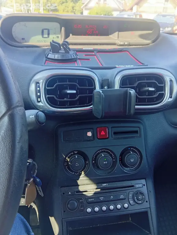 Citroen C3 Picasso 1,4 benzín 70kw - fotka 3