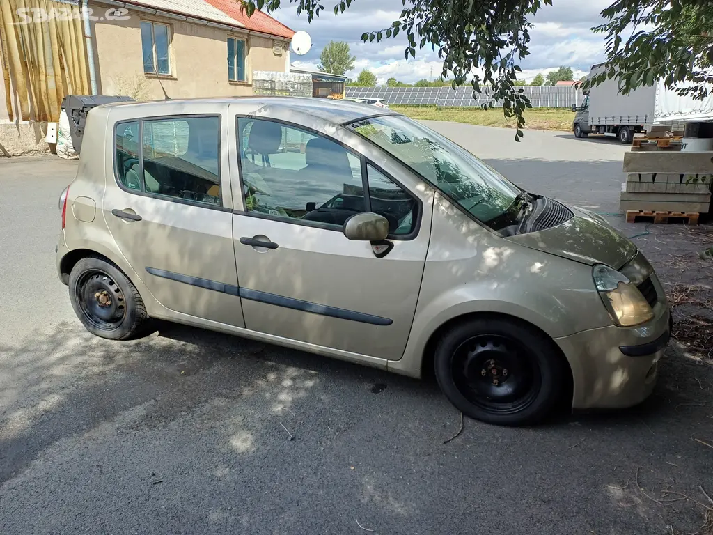 Renault Modus 1.2i 55kW STK do 8/2028 - fotka 5