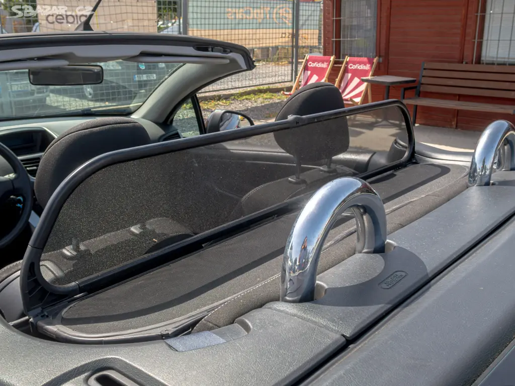 Peugeot 207 1.6i 88KW WINDSHOT - fotka 4