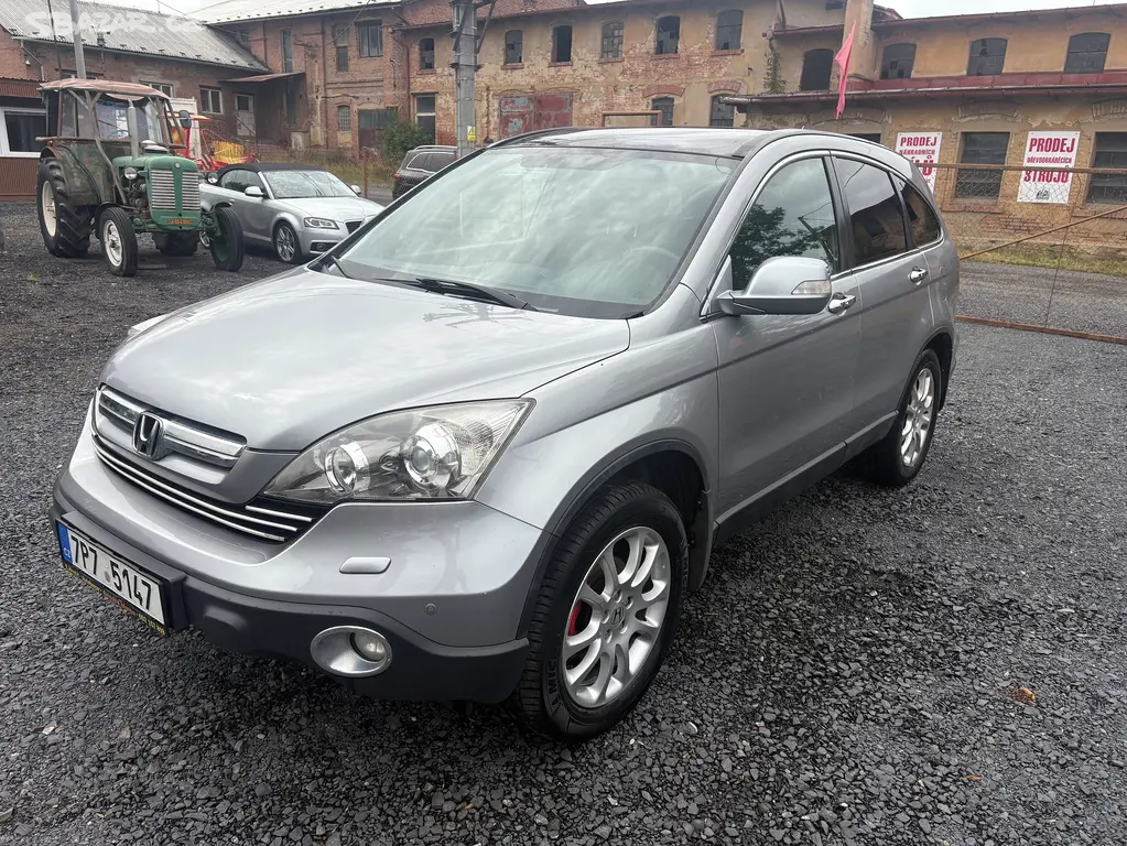 HONDA CR-V 2.2CDTi, 4x4, 103Kw, 2008, 192000km - fotka 3
