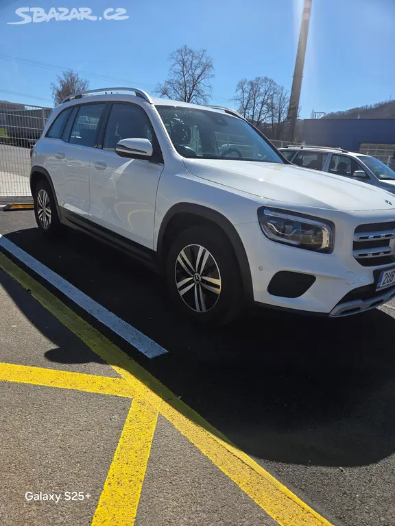 Mercedes-Benz GLB 200d - fotka 3