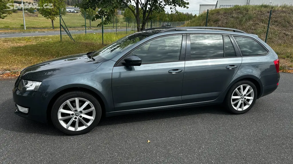 Škoda OCTAVIA 2.0 TDI - fotka 2