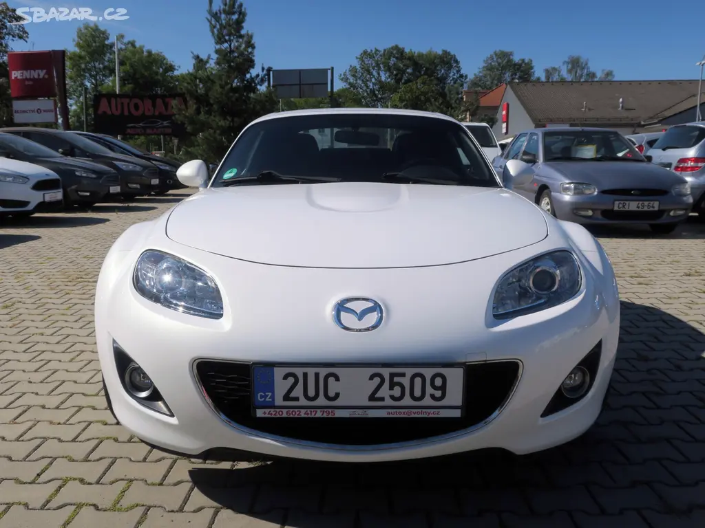 Mazda MX-5 1.8 i 16V 93 kW Roadster Coupé - fotka 2