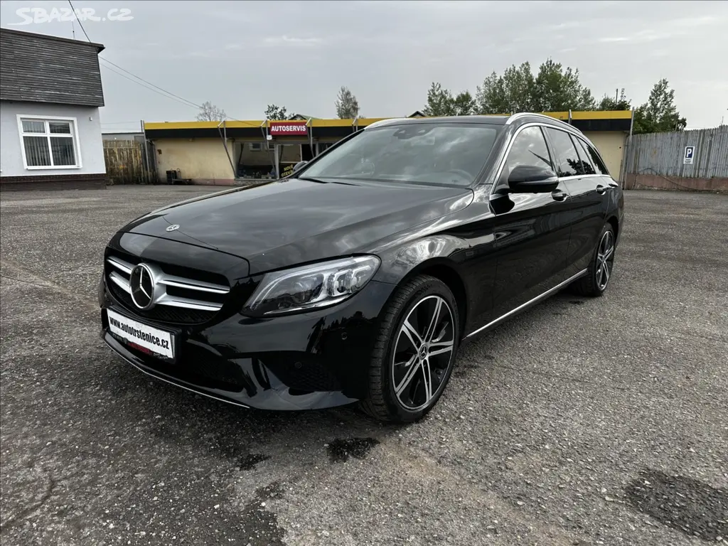 Mercedes-Benz Třídy C, 2,0 220d-4MATIC-BURMESTER-DPH