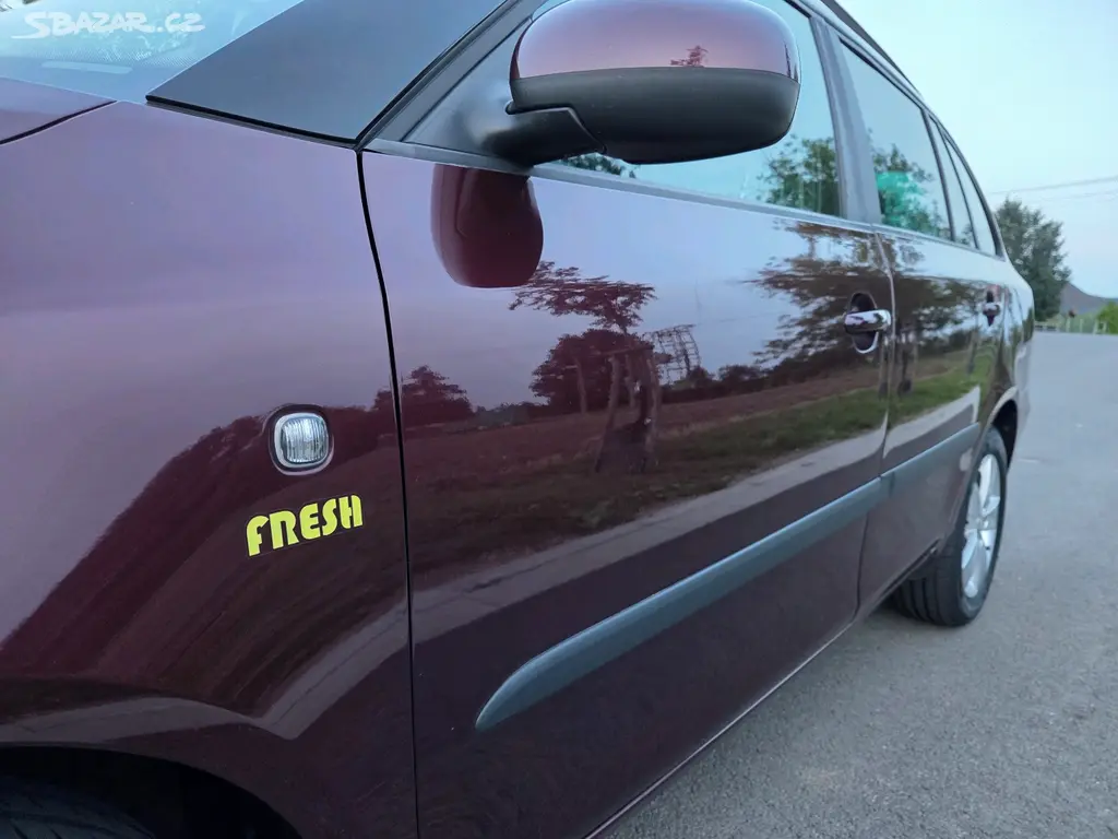 Škoda Fabia II facelift 1.2 TSI 63kW FRESH 2013 - fotka 2