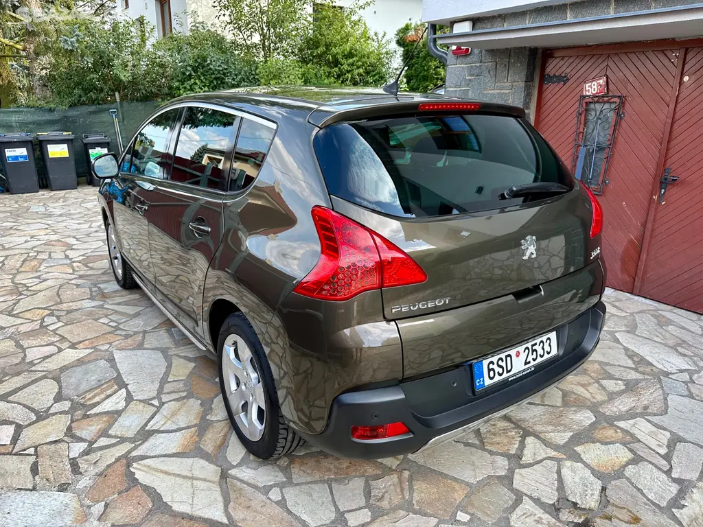 Peugeot 3008, 2.0 Hdi 110 KW ALLURE Pano - fotka 6