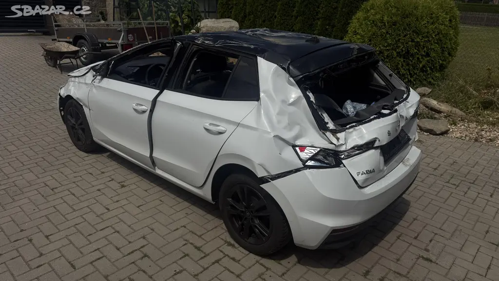 Škoda Fabia, 1.0TSI 81KW - fotka 4