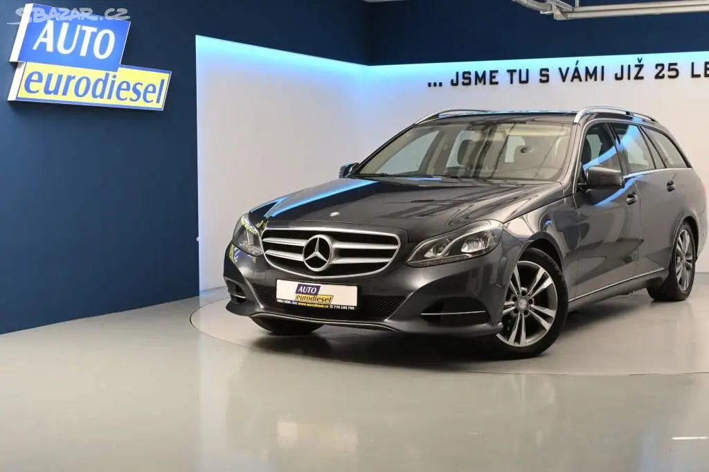 Mercedes-Benz Třídy E, 2.2 250T Avantgarde LED CDI - fotka 2