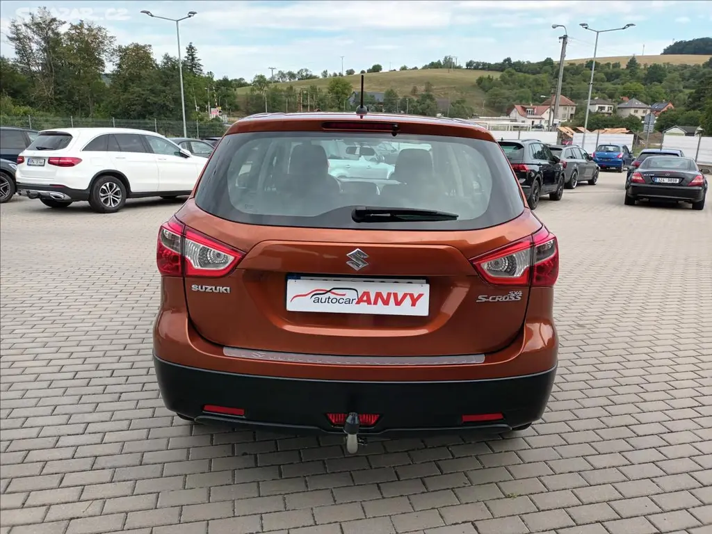 Suzuki SX4 S-Cross, 1,0 BJet,82KW,ČR,TAŽNÉ, - fotka 6