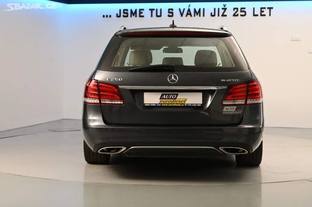 Mercedes-Benz Třídy E, 2.2 250T Avantgarde LED CDI - fotka 6