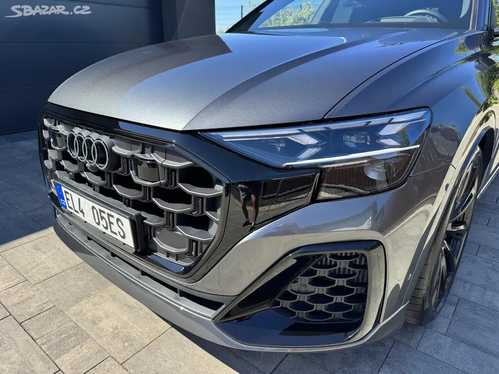 Audi Q8, 60TFSI e QUATTRO, B&O, Tažné - fotka 2