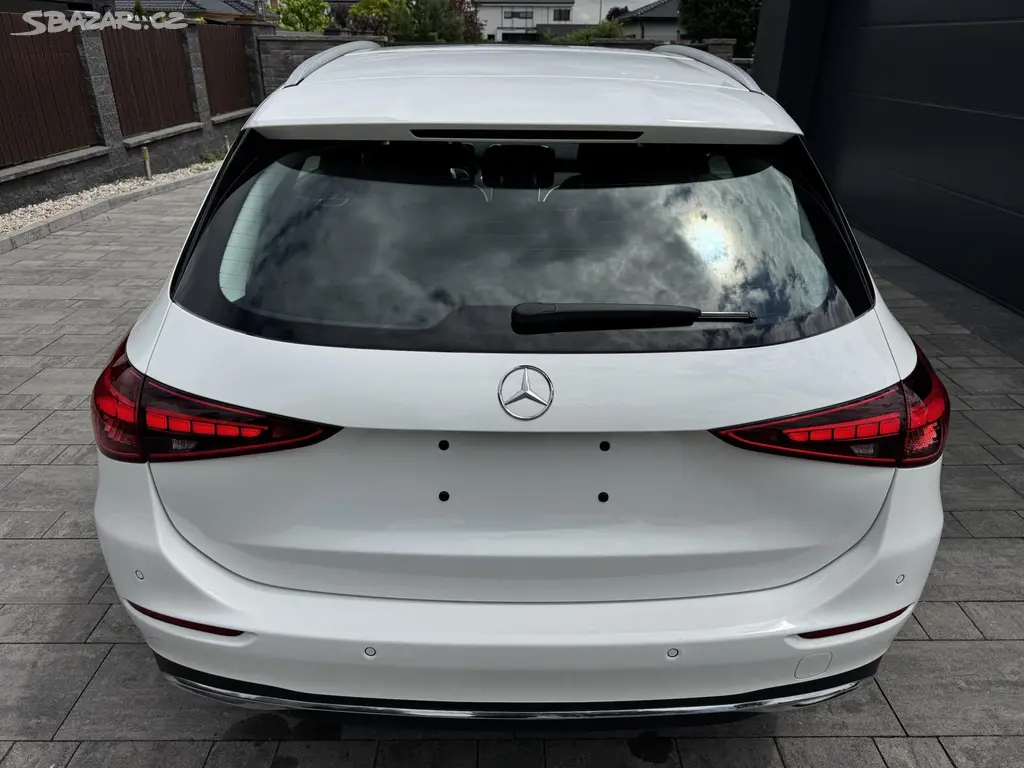 Mercedes-Benz Třídy C, C 220d 4MATIC AVANTGARDE Masáž - fotka 5