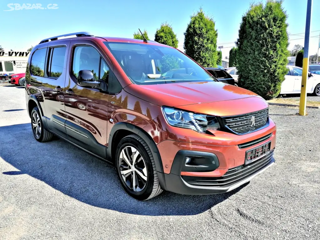 Peugeot Rifter, LONG 1.2i A/T GT-line,7-míst - fotka 3