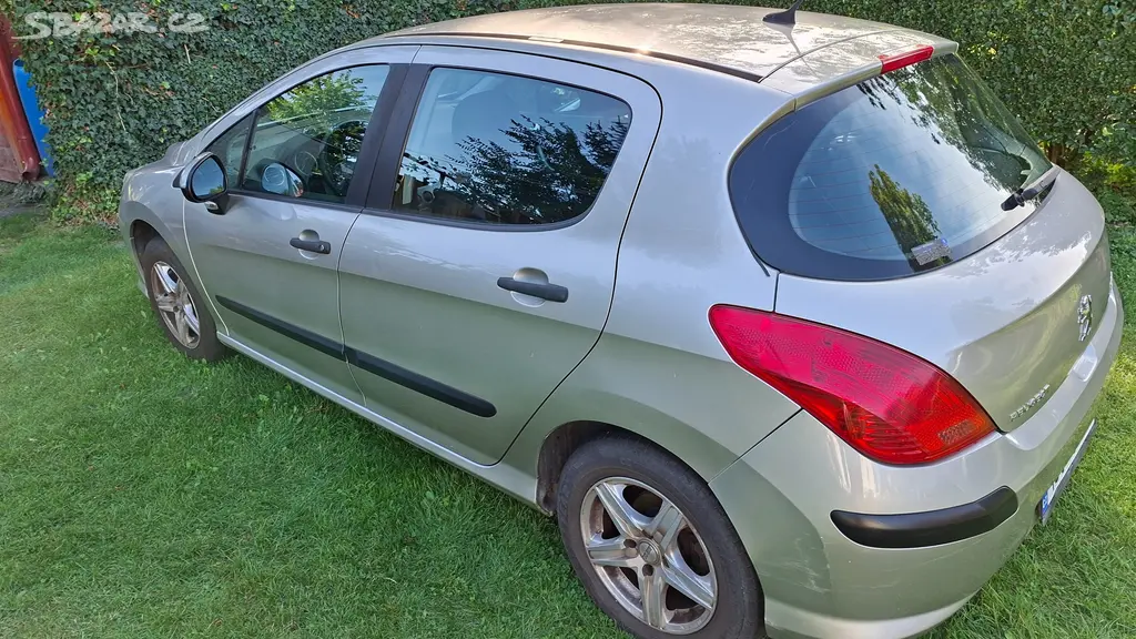 Peugeot 308 - fotka 4