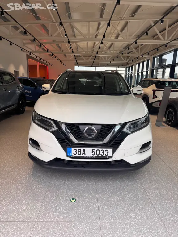 Nissan Qashqai 1.6 DIG-T - fotka 6