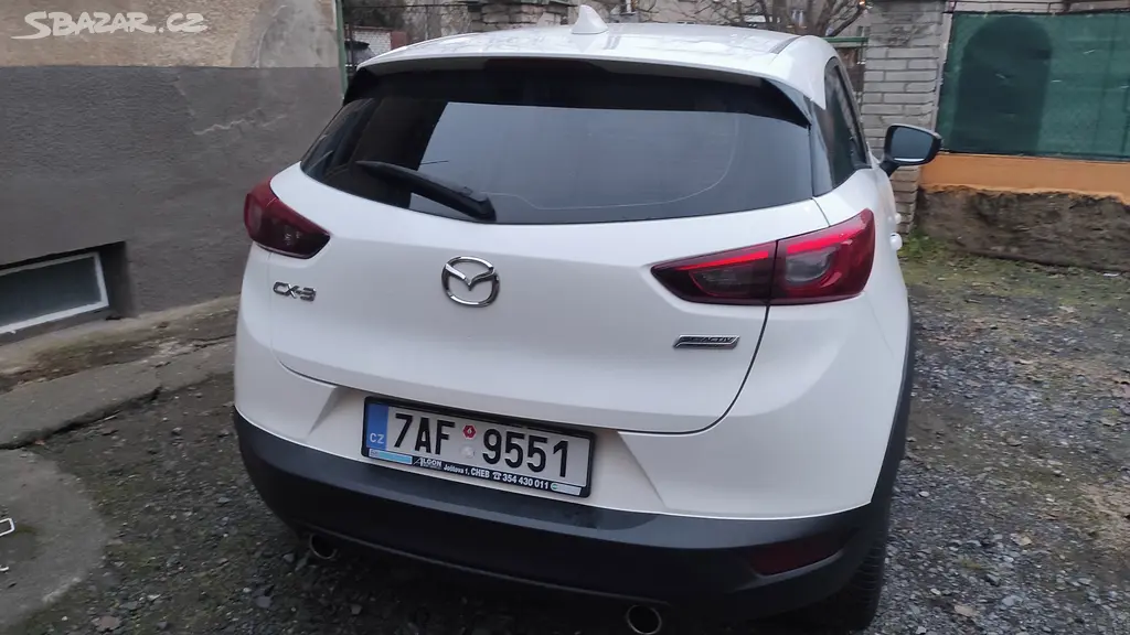 Mazda CX-3, 2.0i Skyactiv, 89kW. SUV. Benzin. - fotka 3